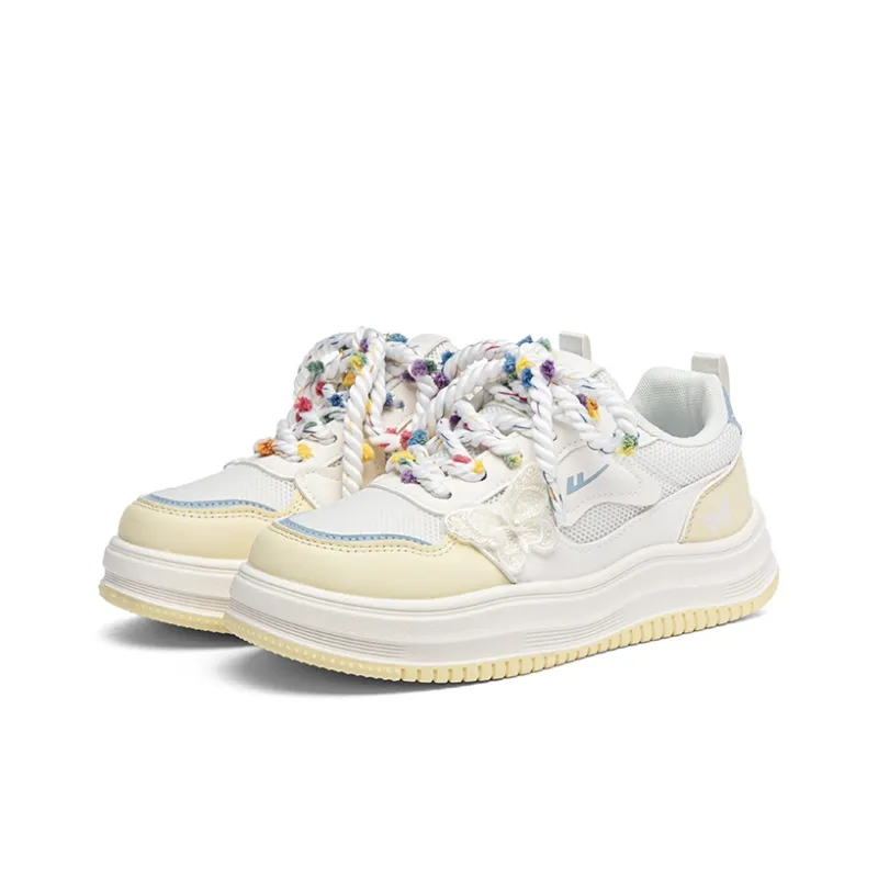 Warrior Anti Slip Wear Resistant Low Top Skateboard Shoes Women's Beige Yellow Blue-2