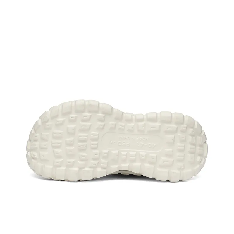 FCMM Bubbles Cloud Collection Clogs Unisex-11
