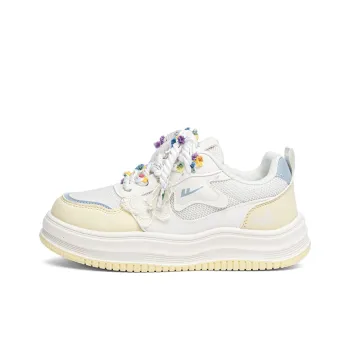 Warrior Anti Slip Wear Resistant Low Top Skateboard Shoes Women's Beige Yellow Blue
