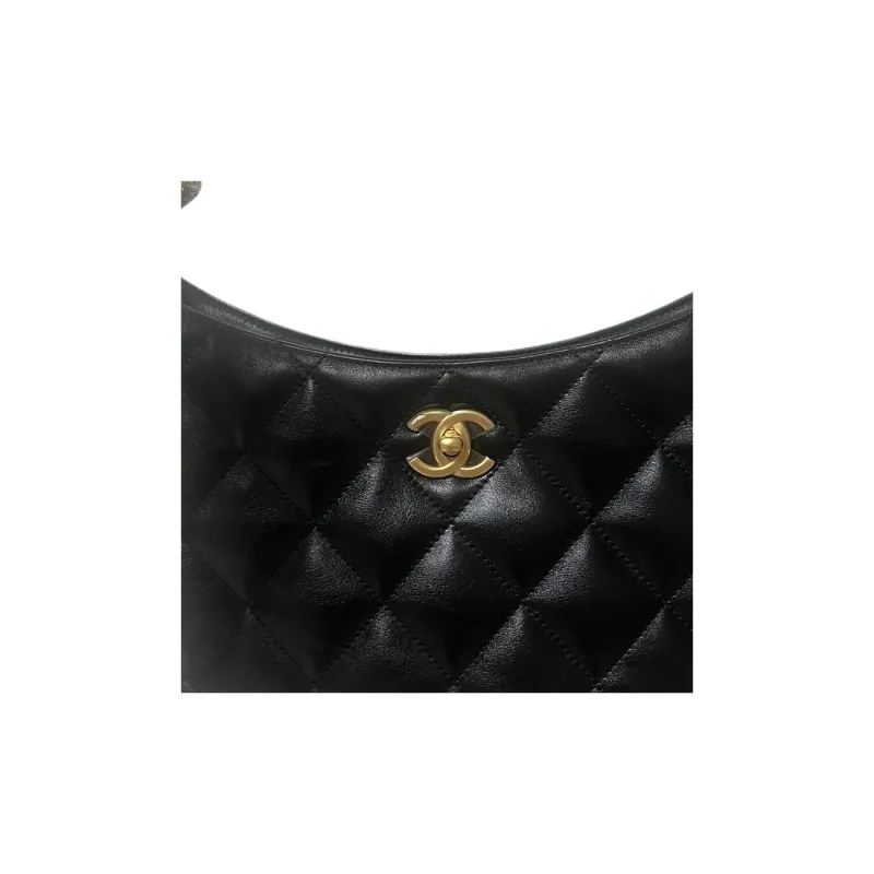 CHANEL Diamond Pattern Shoulder Bag Women's Black-1