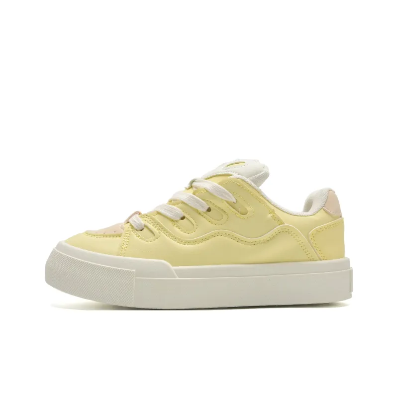 Z.SUO Coverage Balance Abrasion Resistant Lightweight Low Top Skateboard Shoes Women's Almond Yellow-0