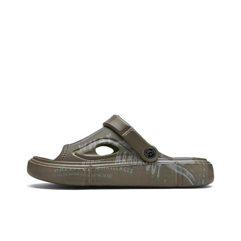 Budding Bear Beach Sandals Men's-8