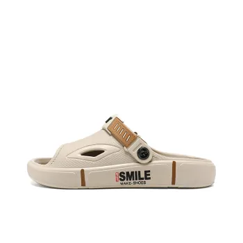 Budding Bear Beach Sandals Men's