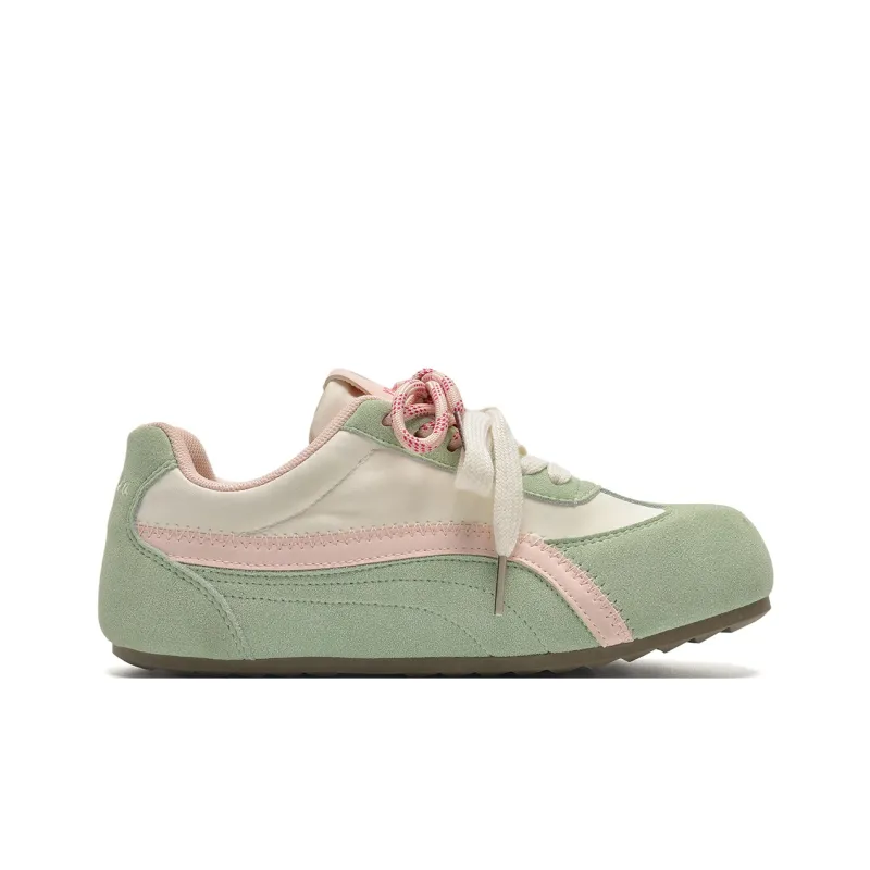 Teddy Bear Collection Slip Resistant, Balance, Lightweight Low Top Casual Shoes Women's-4