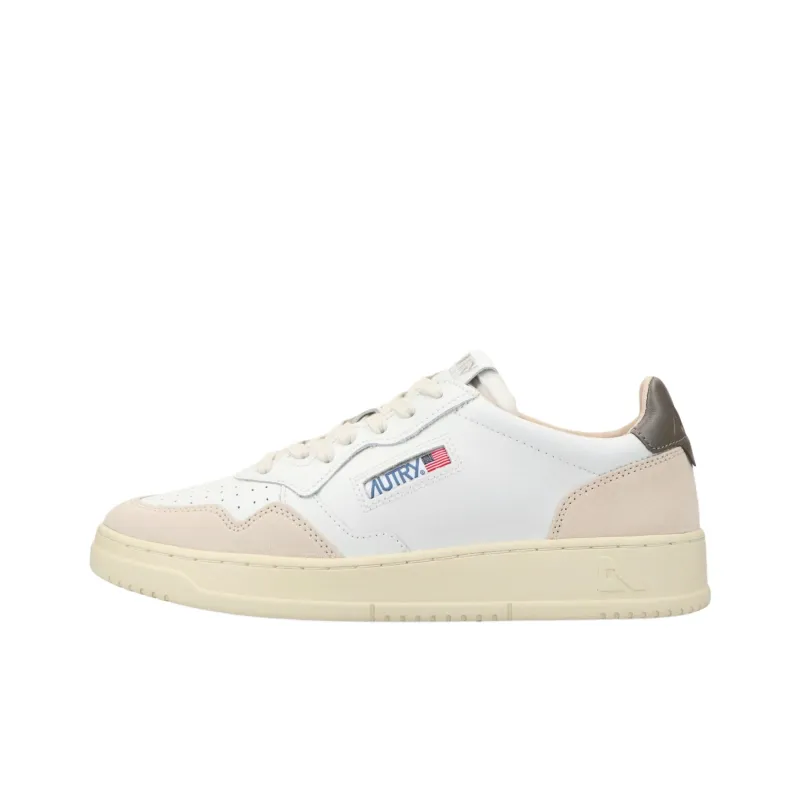 AUTRY Medalist Low Top Skateboard Shoes Men's White Pink-0