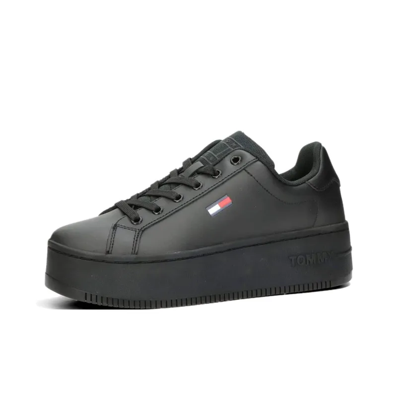 Tommy Hilfiger Low Top Skateboard Shoes Women's Black-2