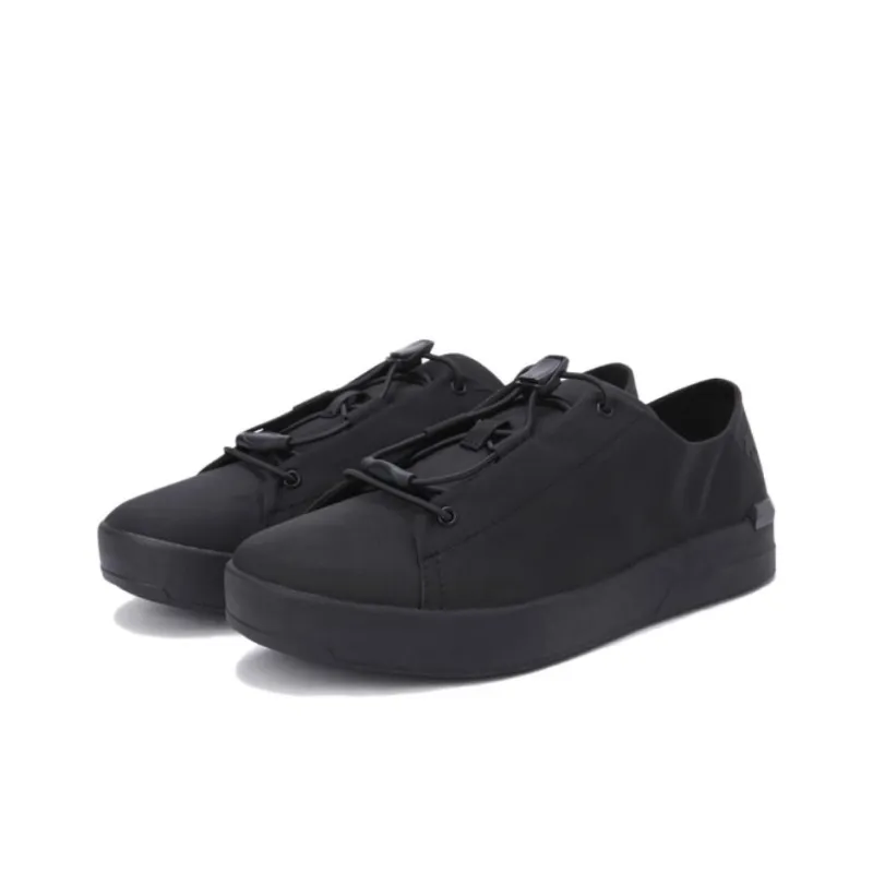 DESCENTE Wager Easy Abrasion Resistant Low Top Casual Shoes Unisex Black-1