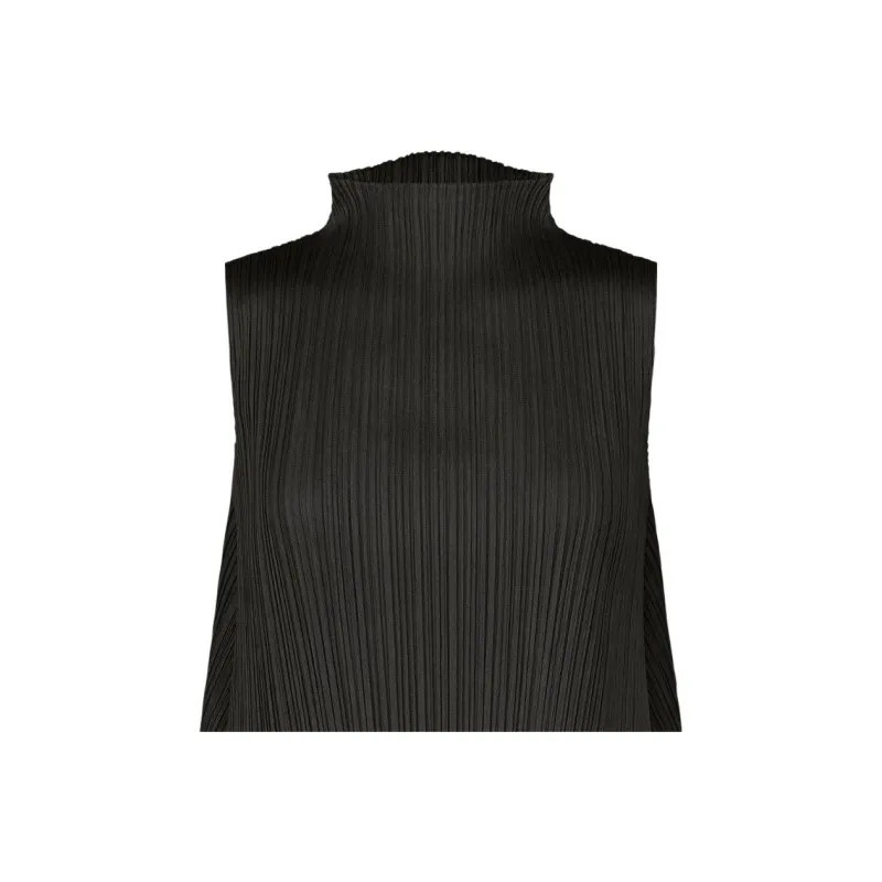 PLEATS PLEASE ISSEY MIYAKE T Shirt Women's Black-1