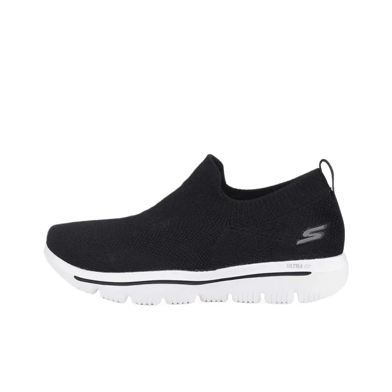 Skechers Go Walk Evolution Ultra Low Top Training Shoes Women's Black-0