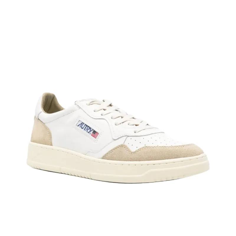 AUTRY Medalist Abrasion Resistant Low Top Skateboard Shoes Men's White-1