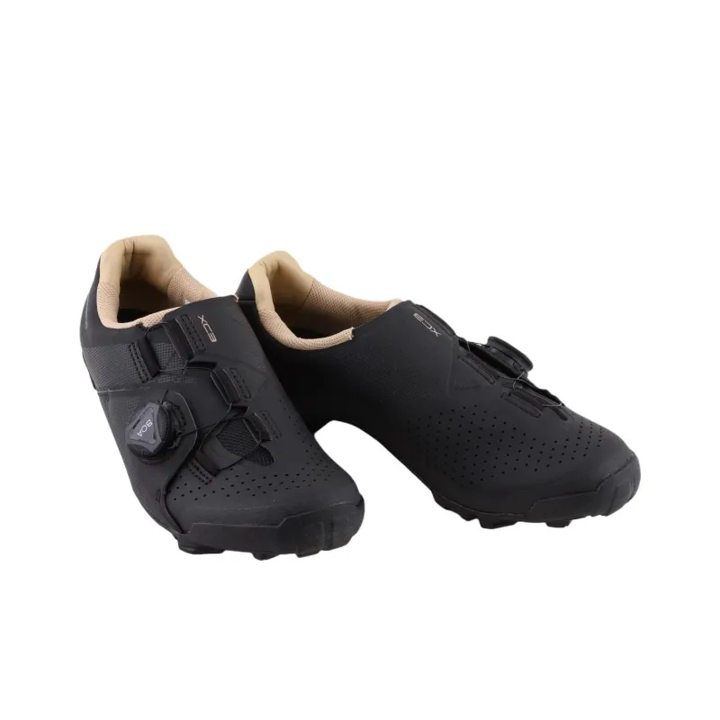 SHIMANO Abrasion Resistant Low Top Cycling Shoes Women's Black-2