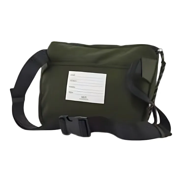 A.P.C . Logo Patch Buckled Belt Bag-2