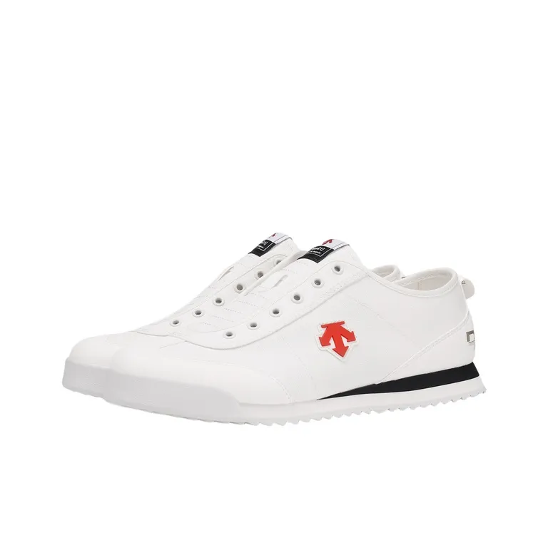 DESCENTE CHRON TEMPO Low Top Casual Shoes Unisex White-1