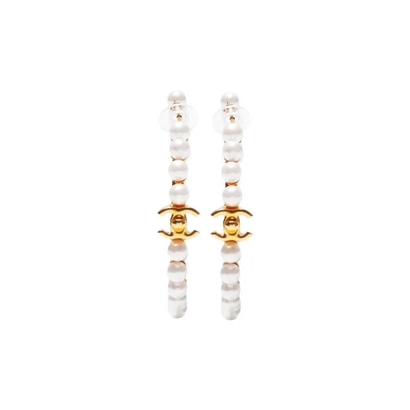 CHANEL 2020 Turn lock Cc Hoop Earrings-1