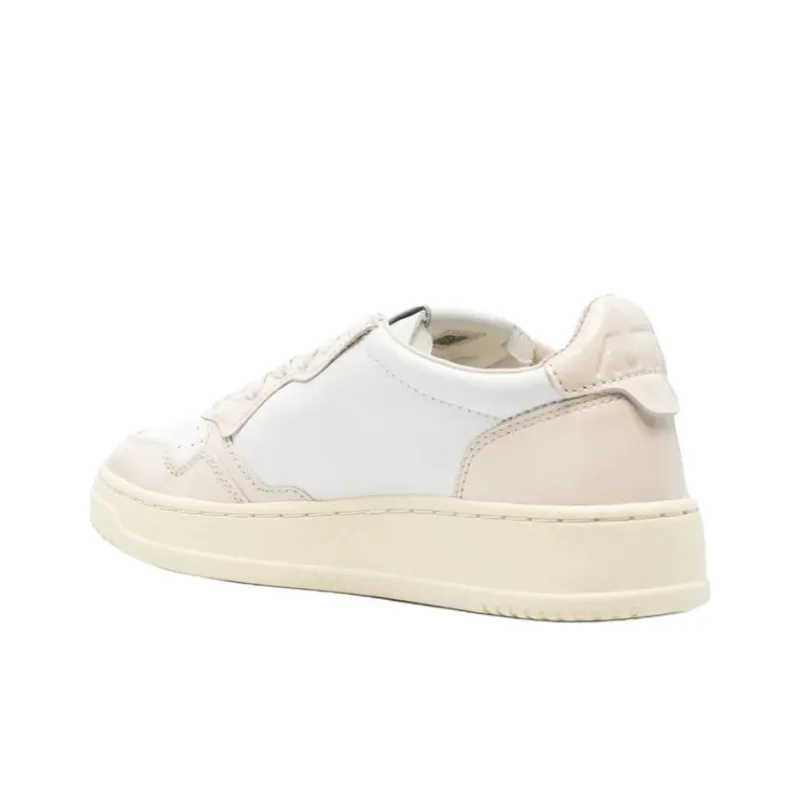 AUTRY Medalist Low Top Skateboard Shoes Women's White-2