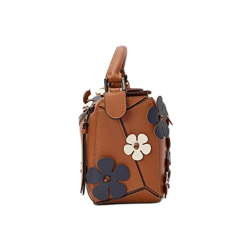 LOEWE Puzzle Classic Cow Leather Shoulder Bag, Crossbody Bag, Handbag Trumpets Women's Tan & Blue-4
