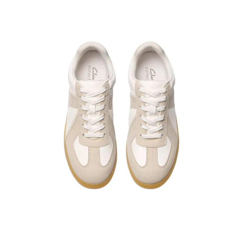 Clarks Nykole Step Low Top Skateboard Shoes Women's Light Taupe-2