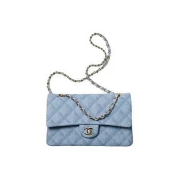 CHANEL Women's 22B Fall/Winter Crossbody Bag