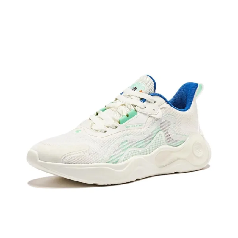 QIAODAN Anti Slip Wear Resistant Low Top Sports Casual Shoes Men's Green White-2