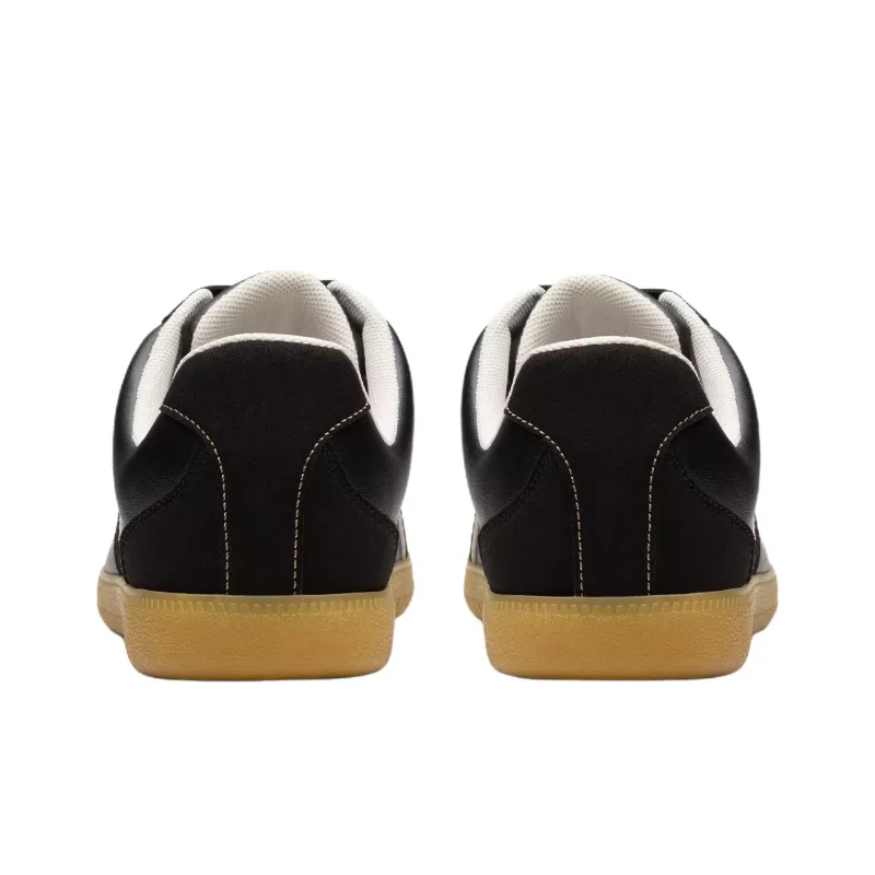 Clarks Nykole Step Low Top Skateboard Shoes Women's Black-4