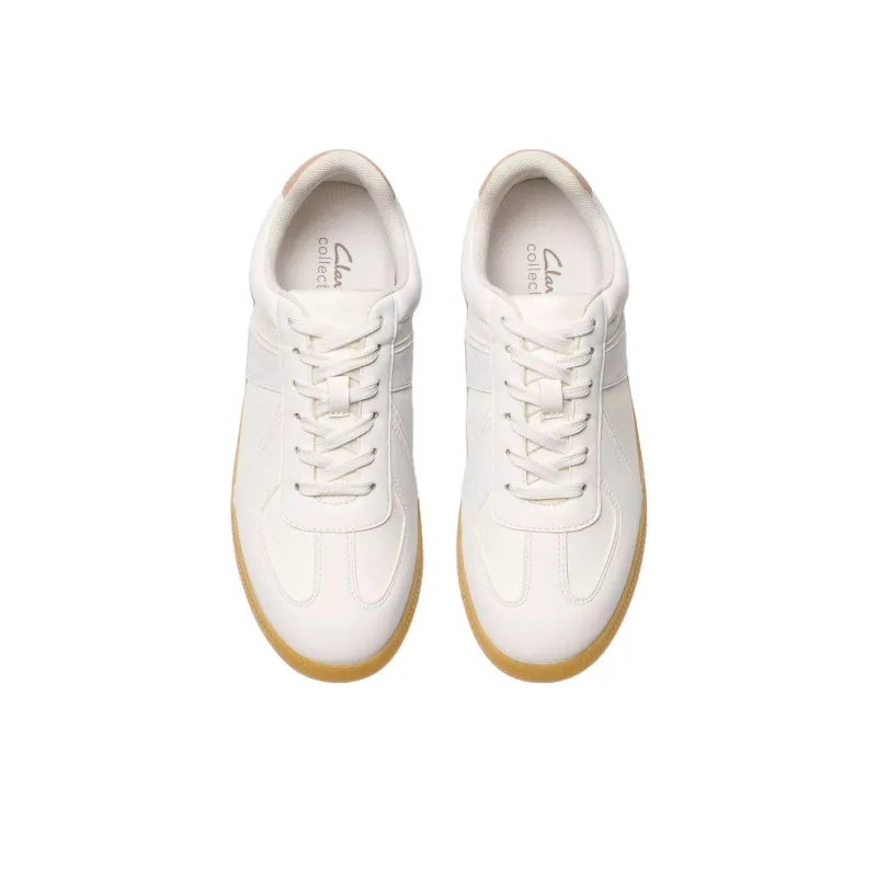 Clarks Nykole Step Low Top Skateboard Shoes Women's White-3