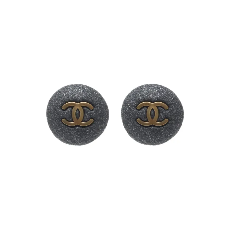 CHANEL 1994 Stone Button Earrings-0