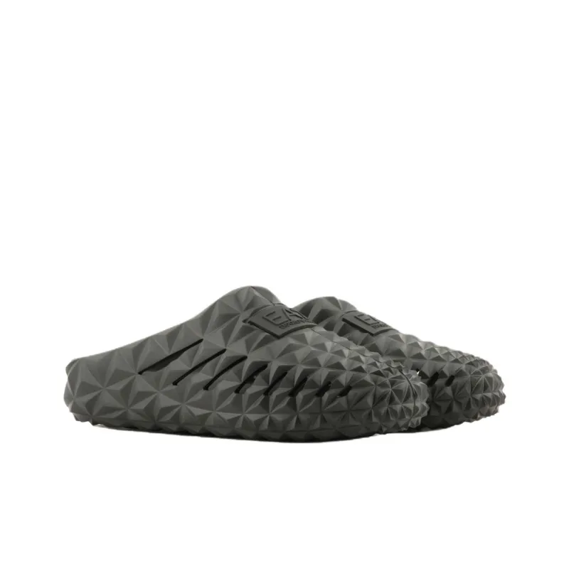 EMPORIO ARMANI EA7 Closed Toe Slippers Men's Black-2