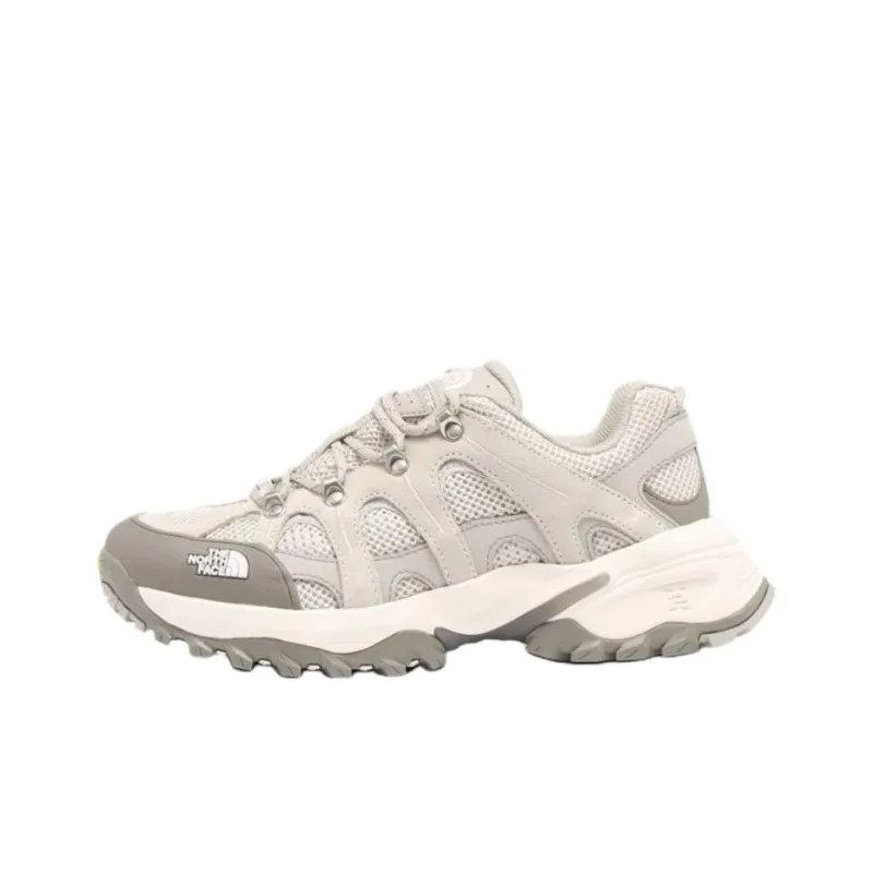 THE NORTH FACE Low Top Outdoor Shoes Unisex Beige-0