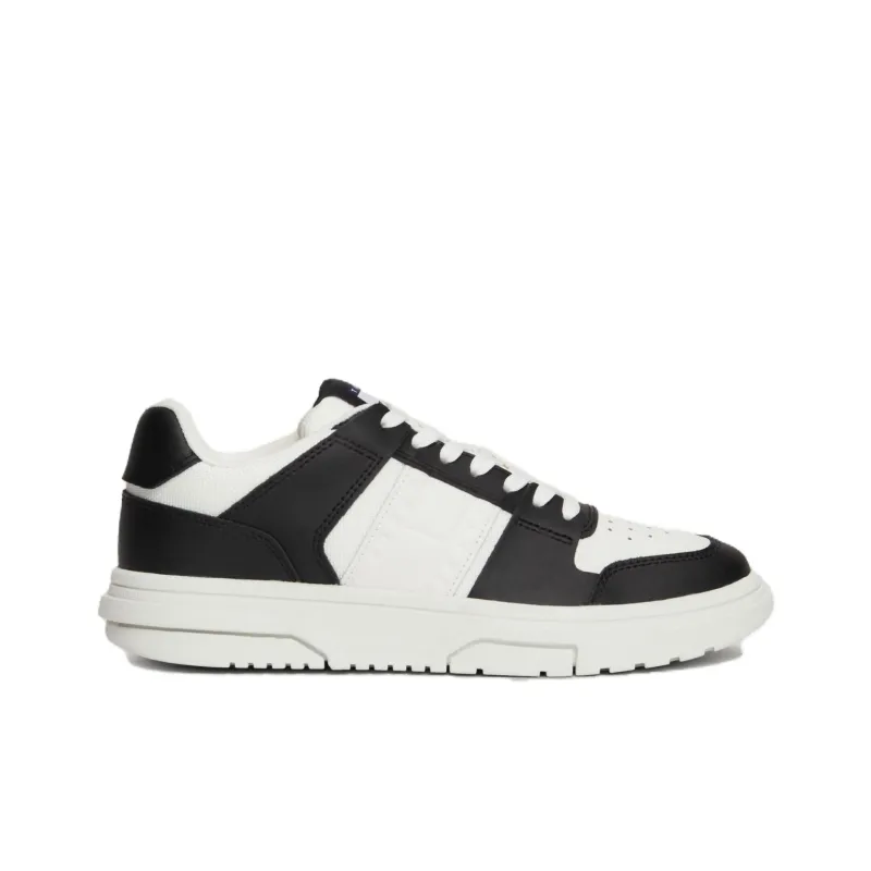 Tommy Hilfiger The Brooklyn Low Top Skateboard Shoes Women's Black White-1
