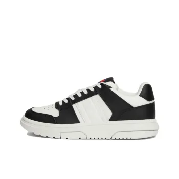 Tommy Hilfiger The Brooklyn Low Top Skateboard Shoes Women's Black White