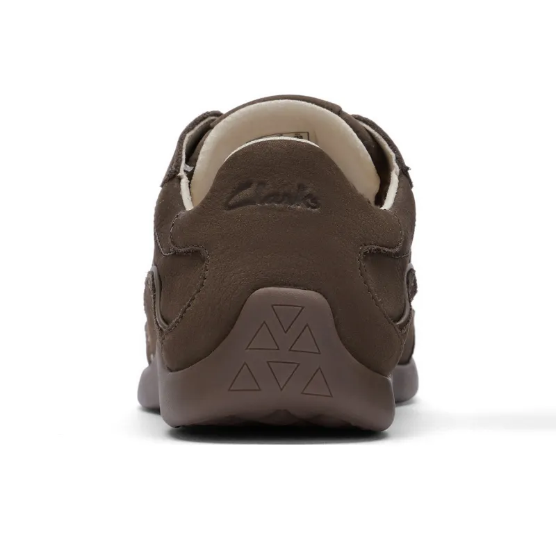 Clarks Low Top Casual Shoes Women's Chocolate-3
