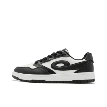 QIAODAN Wrapping, Wear Resistant And Non Slip Low Top Skateboard Shoes Women's Cloud Peak White Black