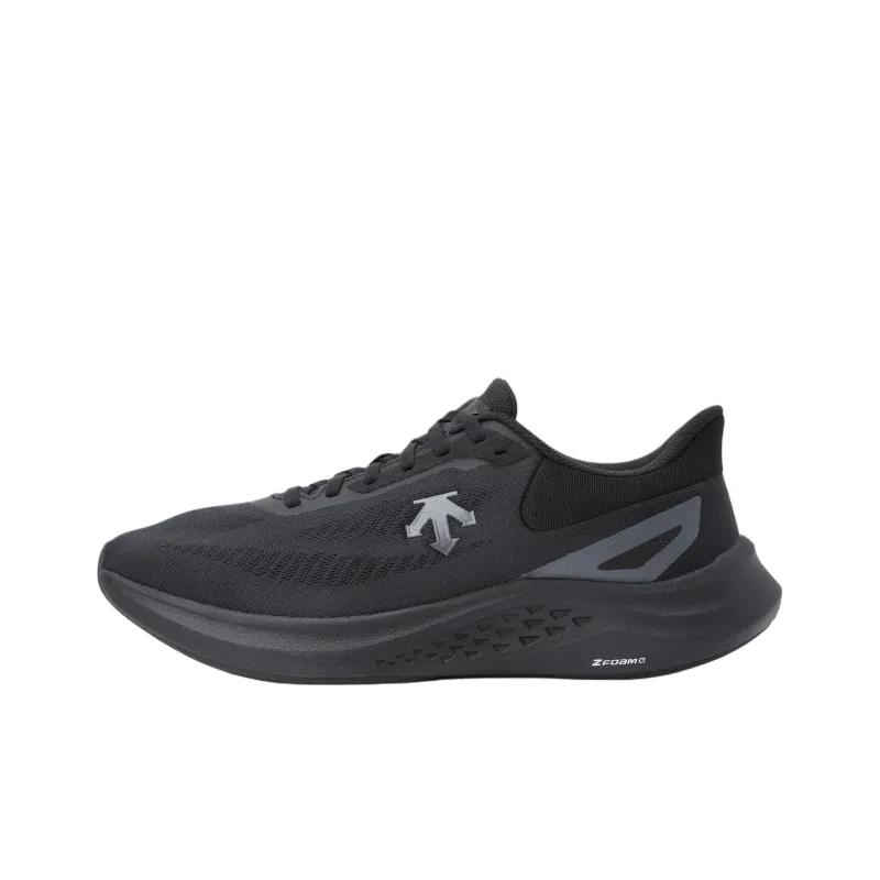 DESCENTE Run Step Abrasion Resistant Low Top Running Shoes Unisex Black-0