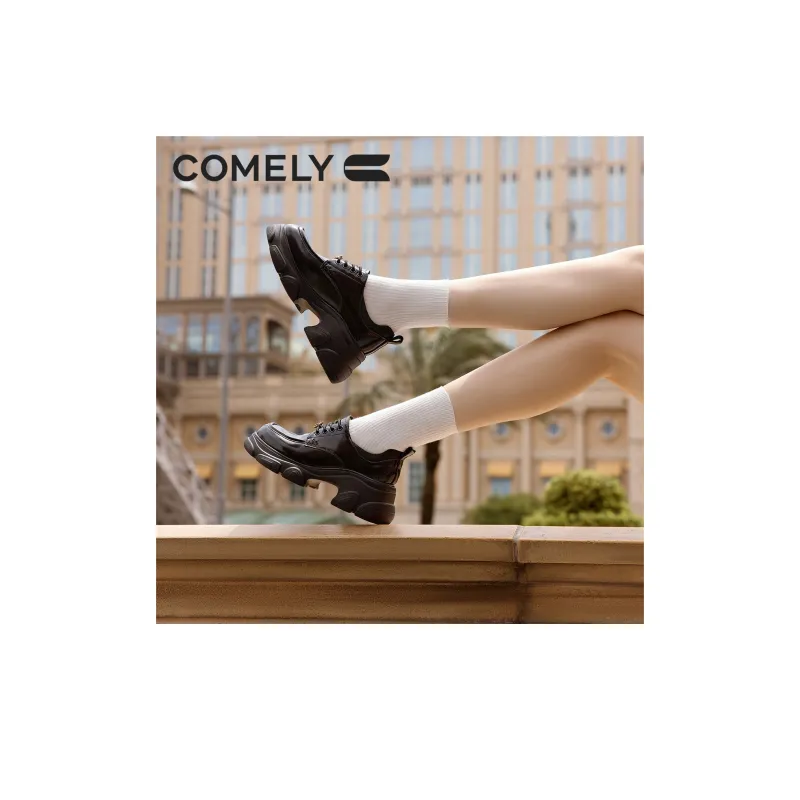 COMELY Loafers Women's Black/Ecru-5