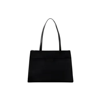 SQUARE Line Cow Leather Shoulder Bag Tubas Women's Black