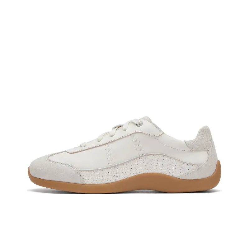 Clarks Low Top Casual Shoes Women's White-0