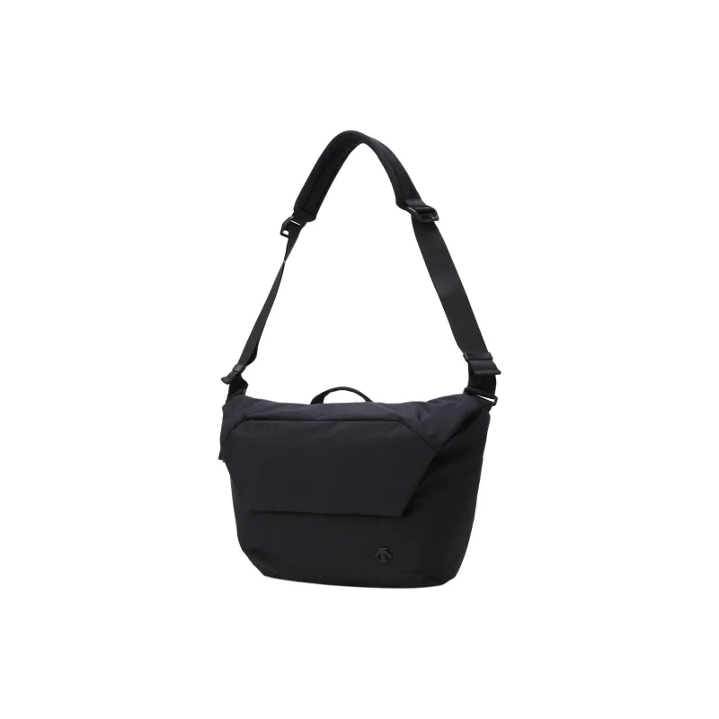 DESCENTE Polyester Shoulder Bag, Crossbody Bag Regular Unisex Black-1