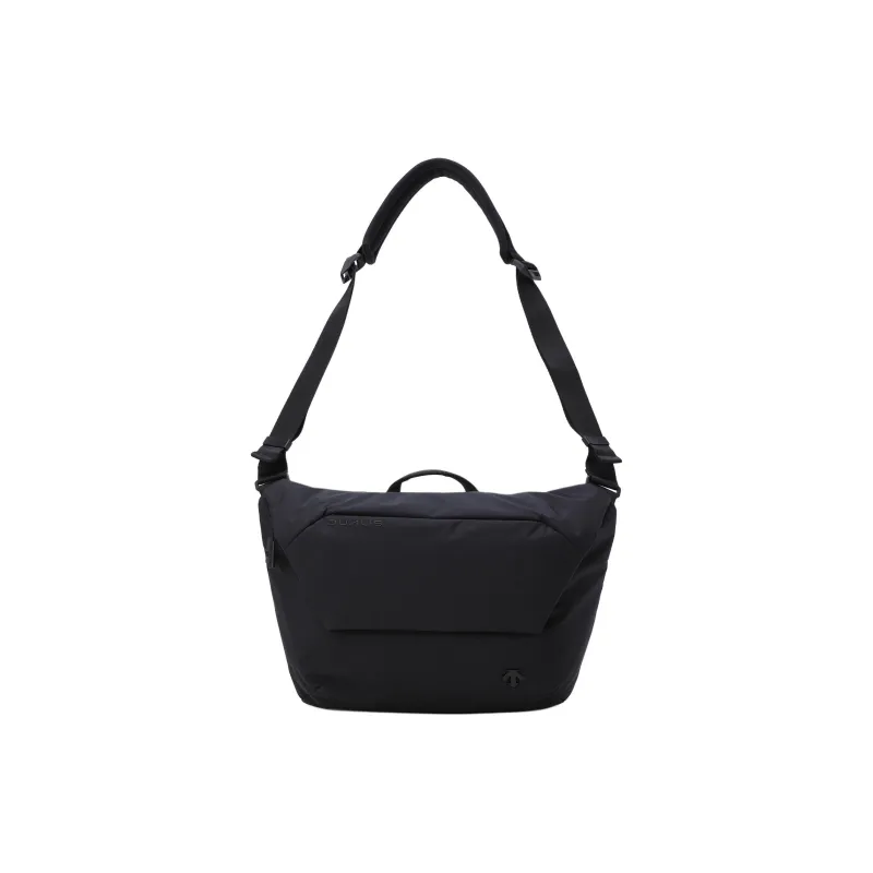 DESCENTE Polyester Shoulder Bag, Crossbody Bag Regular Unisex Black-0