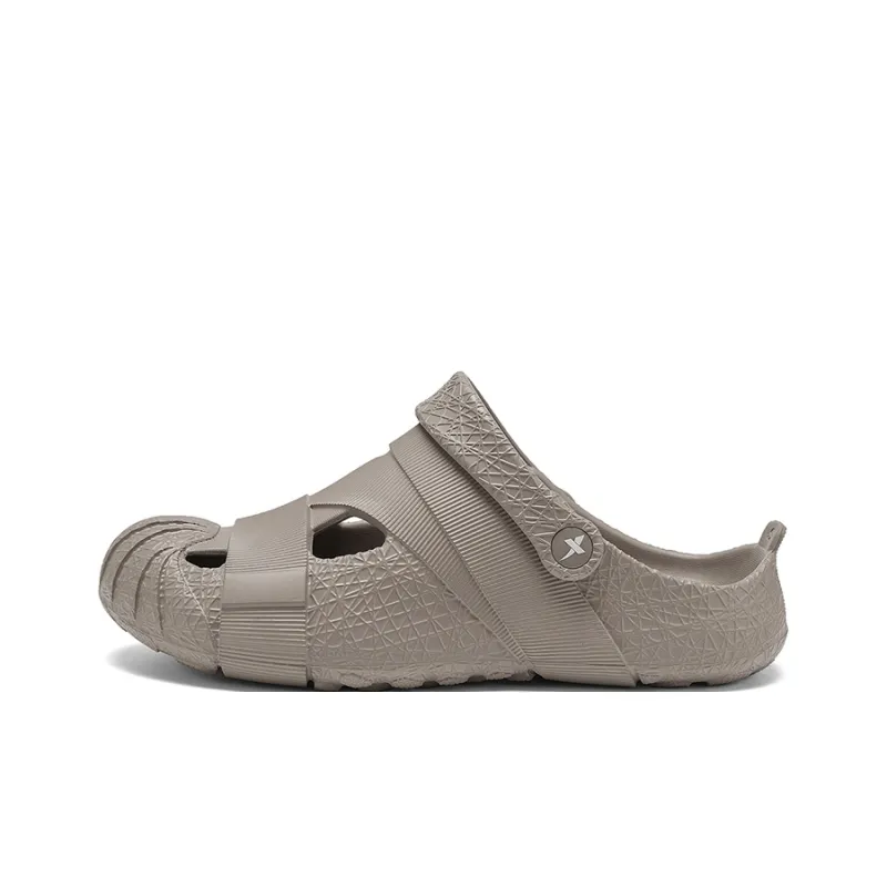 XTEP Clogs Unisex-7