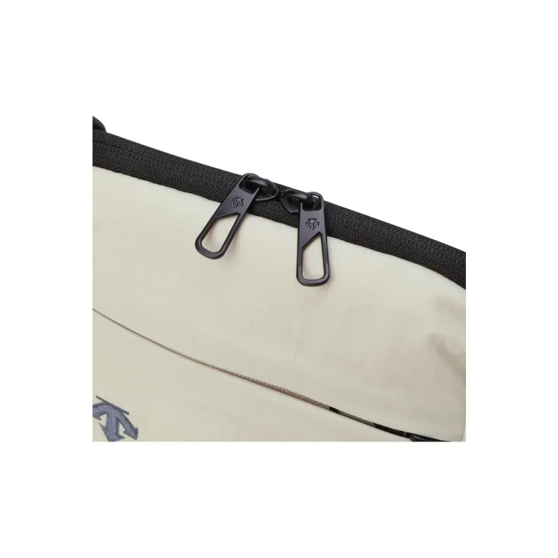 DESCENTE Nylon Fanny Pack Trumpets Unisex Cream-8