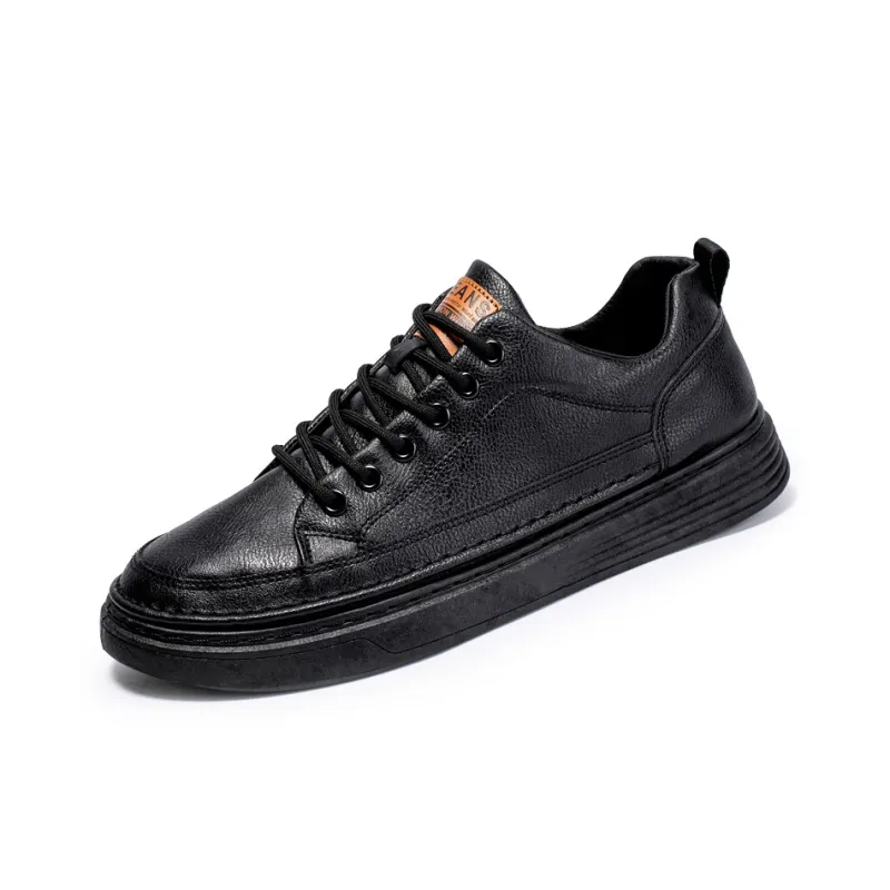 Black tailed Deer Low Top Skateboard Shoes Men's-6