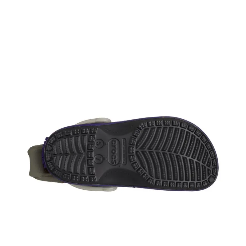 Crocs Classic Clog 'Fortnite Battle Bus'-4