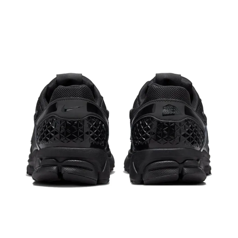Nike Zoom Vomero 5 Dover Street Market 20th Anniversary-4