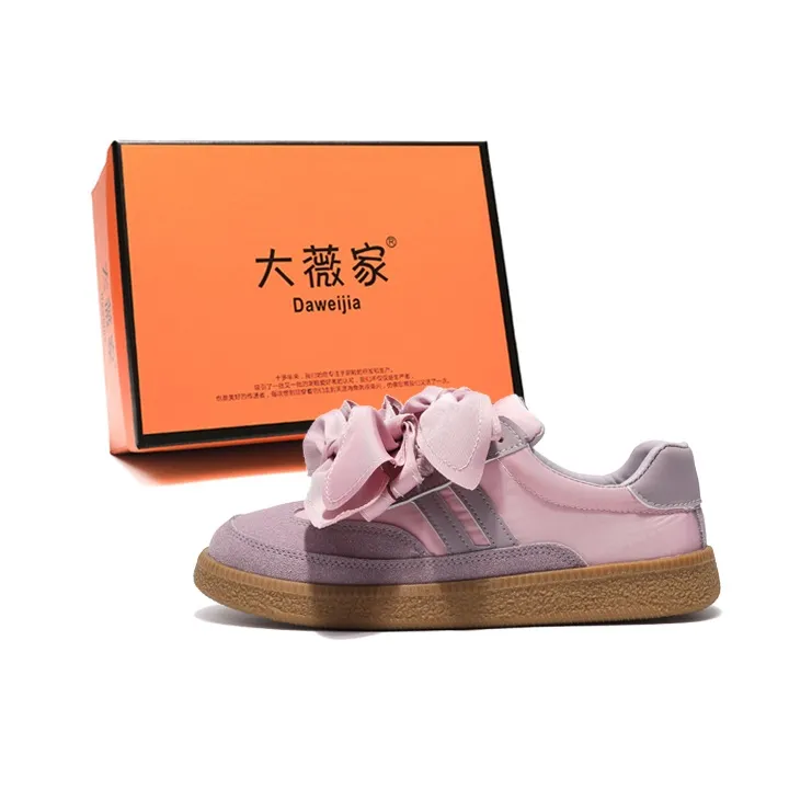 Dawei's House Low Top Skateboard Shoes Women's-7