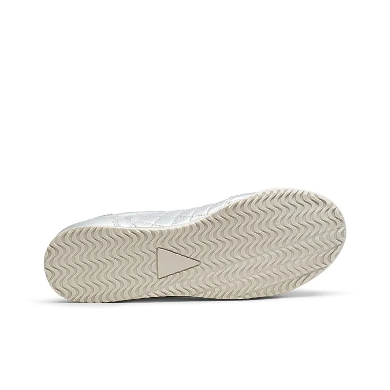 Coup De Foudre Non slip Lightweight Low Top Skateboard Shoes Women's-9