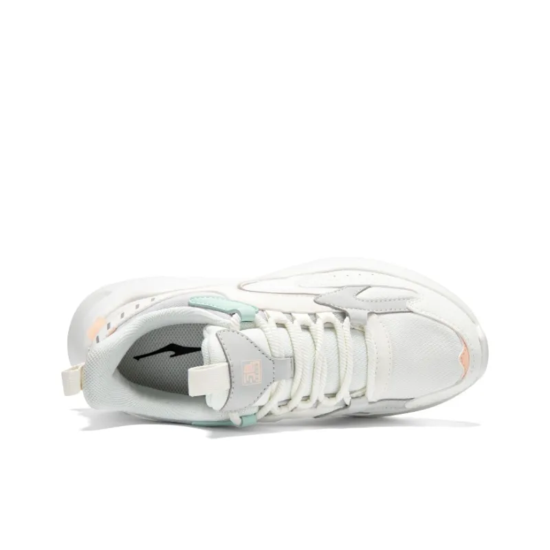Erke Abrasion Resistant Breathable Low Top Casual Shoes Women's Microcrystal White Pencil Gray-2
