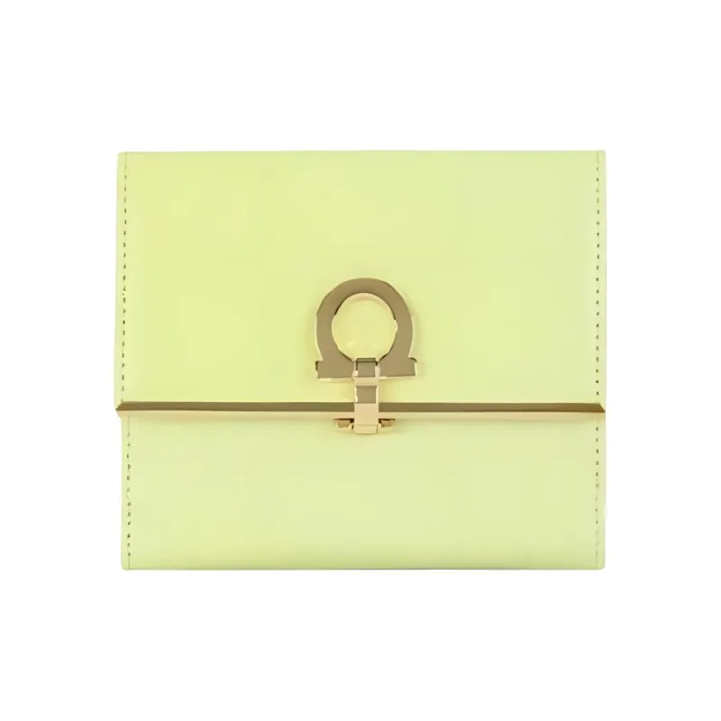 FERRAGAMO Leather Wallet Women's Green-0