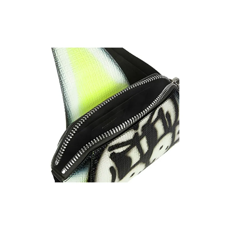 Givenchy Antigona Sling Bags-3