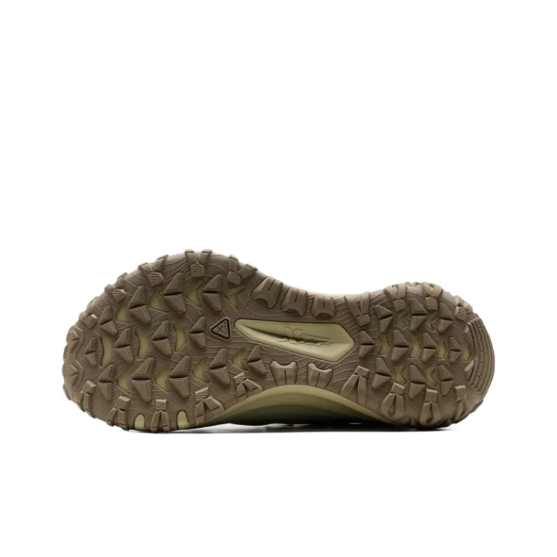 XTEP Slip Resistant Quick Dry River Trekking Shoes Men's Green-5