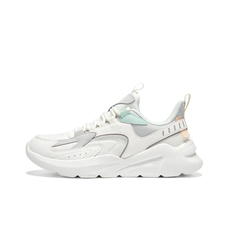 Erke Abrasion Resistant Breathable Low Top Casual Shoes Women's Microcrystal White Pencil Gray-0